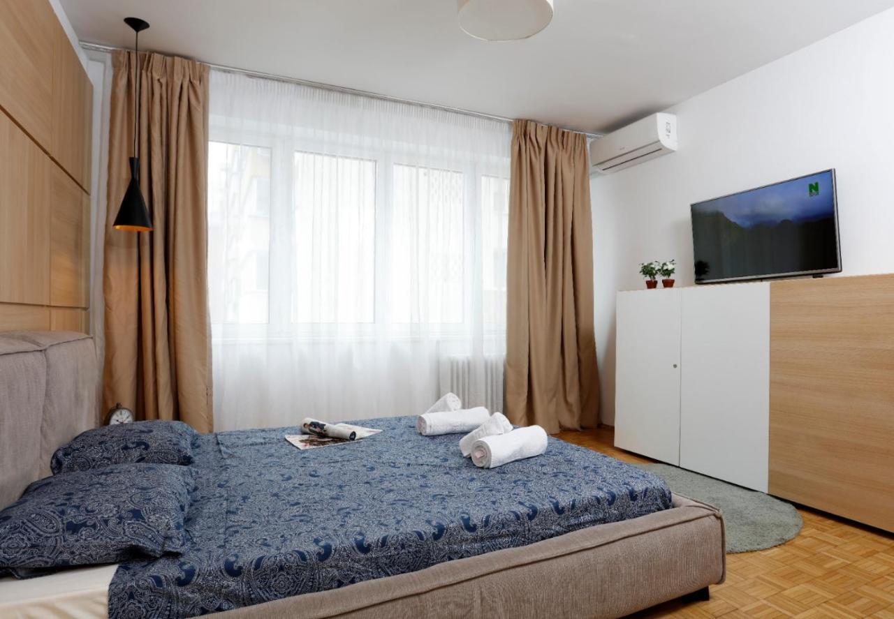 Lovely 2 Bedroom Apartment Near Old Town Bucureşti Exterior foto