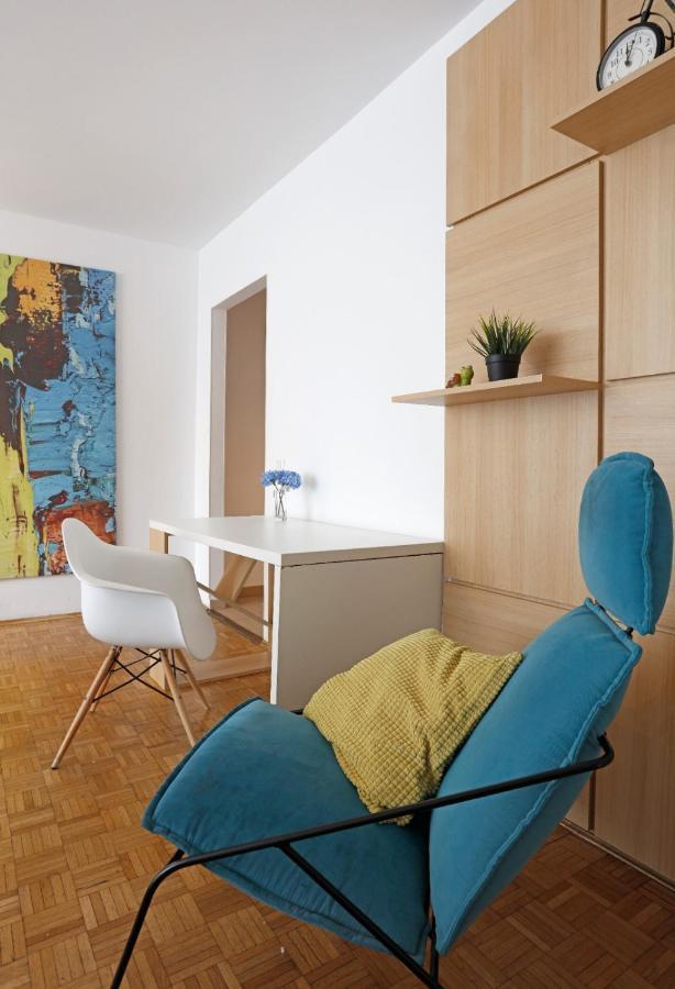 Lovely 2 Bedroom Apartment Near Old Town Bucureşti Exterior foto